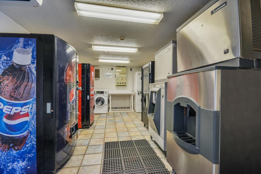 Motel 6 Huntsville - Madison Ngoại thất bức ảnh