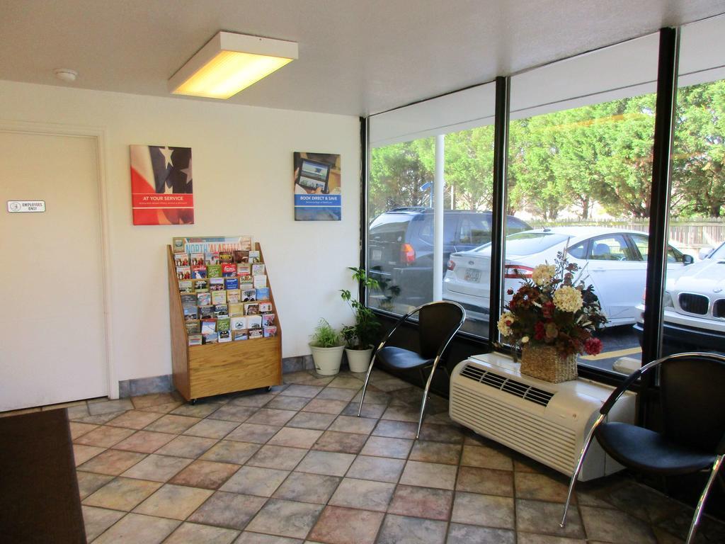 Motel 6 Huntsville - Madison Ngoại thất bức ảnh