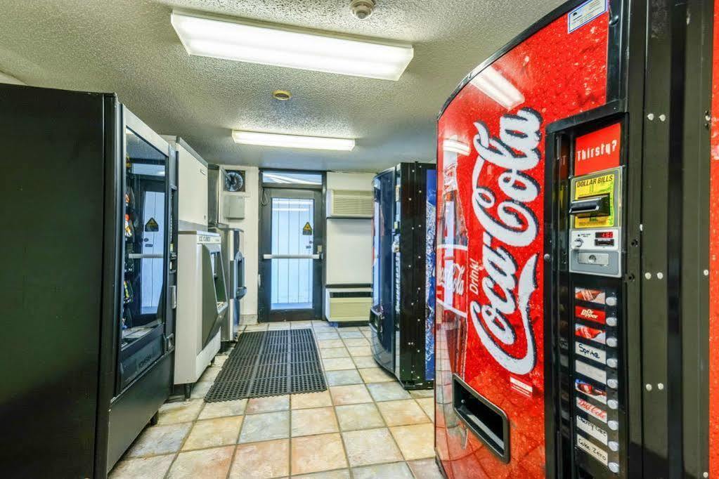 Motel 6 Huntsville - Madison Ngoại thất bức ảnh